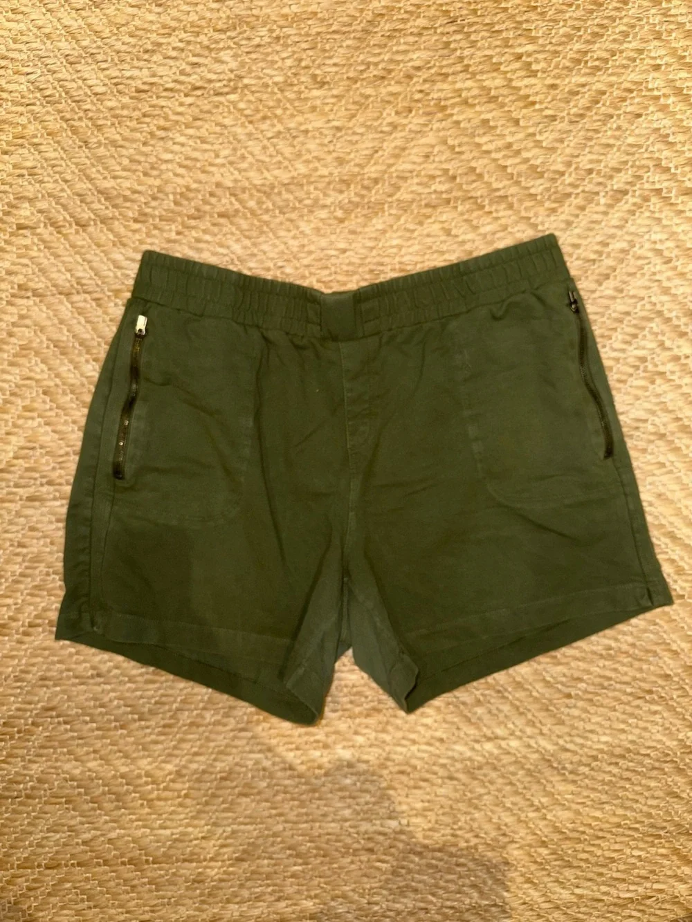 Olive Green Casual Zip Pocket Shorts